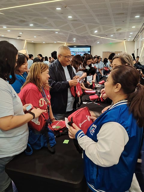 Globe marks 10 years of GDay with employee tributes, volunteer service