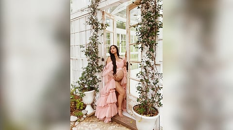 Jessica Sanchez shares her prenatal photo shoot ahead of ‘AGT’ finals.