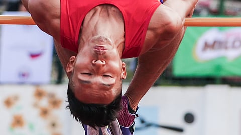 JANRY Ubas will test his mettle against other pole vault standouts when he competes in the Atletang Ayala World Pole Vault Challenge in Makati.   