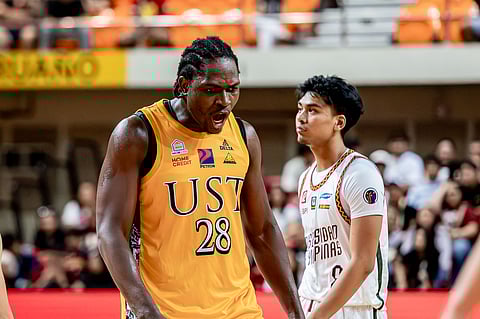 Akowe dominates, lifts UST past UP