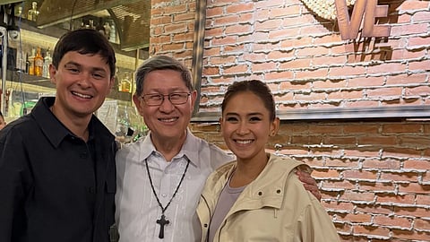 Showbiz couple Matteo Guidicelli and Sarah Geronimo with Cardinal Tagle 