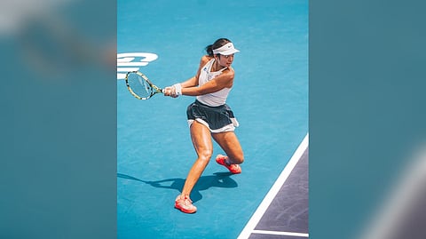 Alex Eala powers her way to a 6-4, 6-1 victory over Chinese Jia Jing Lu in the quarterfinal round of the Jingshan Open in China.