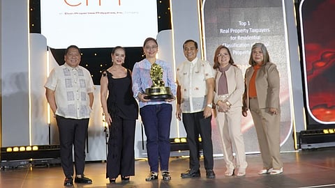 Receiving Eton City Inc.’s award during Sta. Rosa City’s 2025 Lion Awards for Business event for this year’s top real property taxpayer under the residential classification in Sta. Rosa, Laguna are Atty. Milagros S. Umadhay, AVP for Project Compliance of Eton Properties (third from left). With her are (left to right) Congressman Roy Gonzales, Mayor Arlene B. Arcillas, Vice Mayor Arnold B. Arcilla, City Treasurer Analita Constantino and City Assessor Cecilia Gabayan.