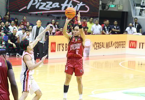 
Rey Remogat shoots 21 points with 11 assists to lead UP to a 92-75 win over UE to enter the win column in Season 88 of the UAAP men’s basketball tournament Sunday at the Smart Araneta Coliseum.