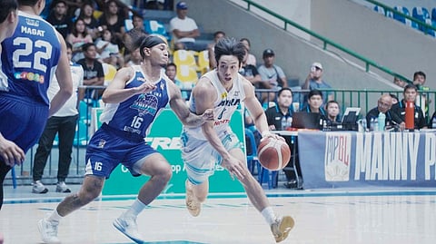 DAVE Ildefonso dribbles his way to a 21-point performance to lift the Abra Solid North Weavers to their 26th straight win in the MPBL 2025 regular season.