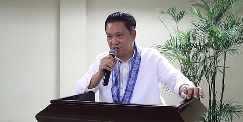 Ex-Magnificent 7 members rebuke divisive leadership