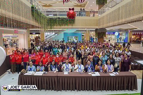 In line with the Provincial Government’s celebration of the National Elderly Filipino Week, the SM City Bataan hosted “Yan ang Lolo Ko, Yan ang Lola Ko Talent Competition” on October 8, 2025.