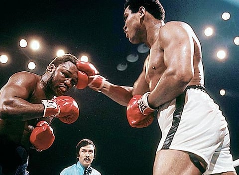 
Carlos 'Sonny' Padilla gets worldwide acclaim for his impressive handling of the Muhammad Ali vs Joe Frazier Thrilla in Manila in 1975. 
