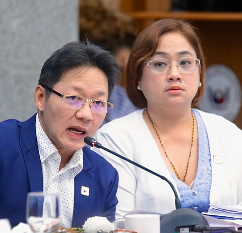 Curlee (left) and Sarah Discaya at a Senate Blue Ribbon Committee hearing on flood control projects.