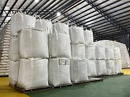 NFA tests 1-ton bag system to cut grain costs