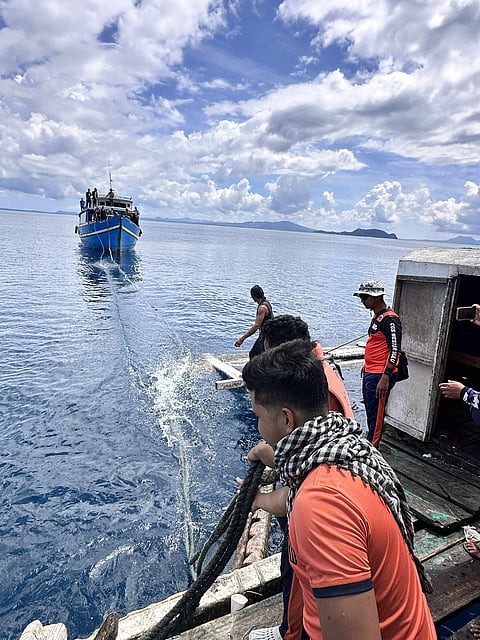 PCG rescues 16 from distressed vessel in Sulu