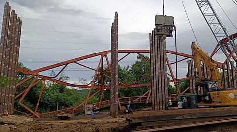 The construction of the Piggatan detour bridge in Alcala town, Cagayan province is already almost halfway complete in line with the order of President Ferdinand Marcos Jr. to provide an alternative road following the collapse of the original Piggatan Bridge recently. 