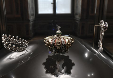 This picture shows the crown of the Empress of the French Eugénie de Montijo displayed at Apollon's Gallery on 14 January 2020 at the Louvre museum in Paris after the reopening of the Gallery following ten months of renovations. 

Robbers broke in to the Louvre and fled with jewellery on 19 October 2025 morning. France's Interior Minister said that jewellery stolen from the Louvre Museum was "priceless". Diamond and emerald crown of the Empress of the French Eugénie de Montijo was found broken near Louvre after robbery, a source close to the case announced.
