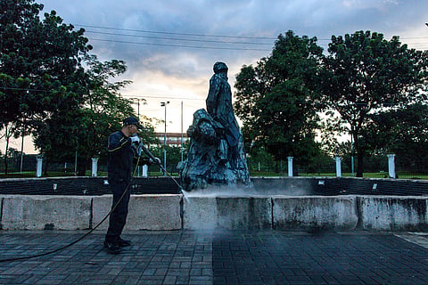 A maintenance worker cleans the GOMBURZA National Monument in Manila on Wednesday, 22 October 2025, as part of a conservation-safe cleaning effort led by the National Museum in partnership with a Germany-based cleaning equipment manufacturer.

The project coincides with the nationwide celebration of Museum and Galleries Month in October, which underscores the preservation and promotion of the country’s cultural heritage.