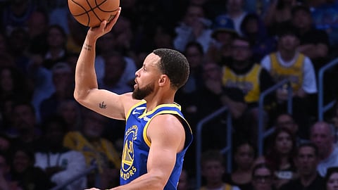 
STEPHEN Curry and the Golden State Warriors sizzle early, notching a 119-109 win over the Los Angeles Lakers in the opening salvo of the 2025-2026 NBA season on Wednesday (Manila time).
