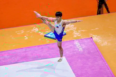 
CARLOS Yulo is expected to be at his best when he shoots for his second gold medal in the floor exercise event of the 53rd FIG Artistic Gymnastics World Championships in Jakarta. 