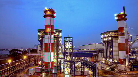 MGen unit awards 670-MW EPC deal