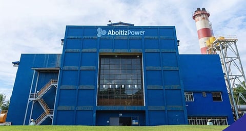 
The Van Phong 1 plant is designed to supply about 8.5 billion kilowatt-hours of electricity annually, equivalent to around four percent of Vietnam’s total power generation. It is also the largest foreign-invested power plant in the Van Phong Special Economic Zone.
