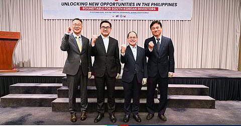 Special Assistant to the President for Investment and Economic Affairs, Secretary Frederick Go (2nd from left), and Philippine Economic Zone Authority director general Tereso Panga (3rd from left), attend high-level business forum titled “Unlocking New Opportunities in the Philippines: A Roundtable for South Korean Investors,” at the sidelines of President Ferdinand R. Marcos Jr.’s visit to South Korea for the APEC 2025 Summit.

 
