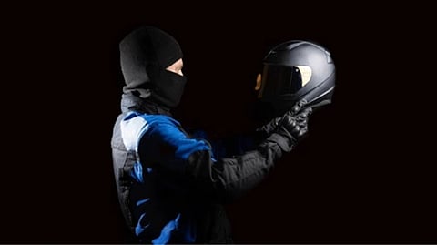 ‘Concealed faces’ now banned in Manila