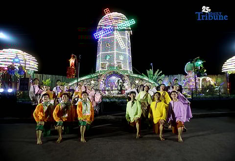 (November 05 2025) Since 2007 with accreditation by the Department of Tourism, the annual festival of the 18th Belenismo sa Tarlac is now open on Tuesday November 4 2025, this year  fifty two (52) participants join the competition to show  their own unique Belen creations made of recyclable materials,  they contribute to the festival’s long-standing representation of unity, creativity, and love, cementing Tarlac’s reputation as the Belen Capital of the Philippines. The festival has also become an iconic symbol of unity within the province. This voluntary effort by the people of Tarlac reflects their dedication to restoring the religious and cultural significance of the Belen as a true emblem of Christmas. Photo/Analy Labor