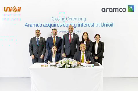(L-R seated) Janice Eunicia Co Roxas-Chua, CEO of Unioil Petroleum Philippines Inc., and Nader Al Douhan, Director of International Retail, Aramco; (L-R standing) Amr T. Daiel, Director of Downstream Transaction Development, Aramco; Ziyad Al Juraifani, Vice President of Retail, Aramco; Yasser M. Mufti, Executive Vice President for Products & Customers, Aramco; Jamie Tan, CFO of Unioil Petroleum Philippines Inc.; and Geminesse Co, Managing Director of Unioil Energy Pte. Ltd., at the contract signing ceremony formalizing the partnership between Unioil and Aramco.
