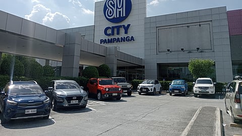 Heads up, motorists! Free parking at SM City Pampanga on 08–09 November to keep vehicles safe during Typhoon Uwan.