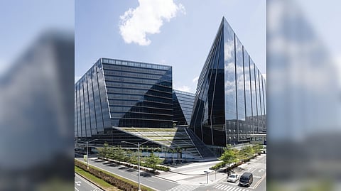 SM Prime’s total revenues from January to September rose four percent to P103.4 billion from P99.8 billion, with malls accounting for 59 percent of revenues, increasing 7 percent to P61.0 billion on the back of added leasable space and tenants.