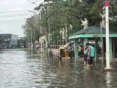 Main road in Dagupan after Super Typhoon Uwan onslaught