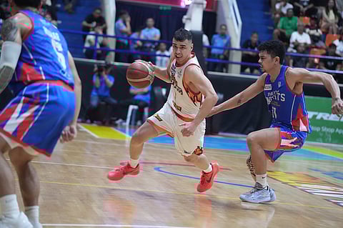 MIKE DiGregorio and the Pangasinan Heatwaves catch fire, booking an 83-80 win over the San Juan Knights to advance to the North Division Finals of the MPBL 2025 Season late Thursday.