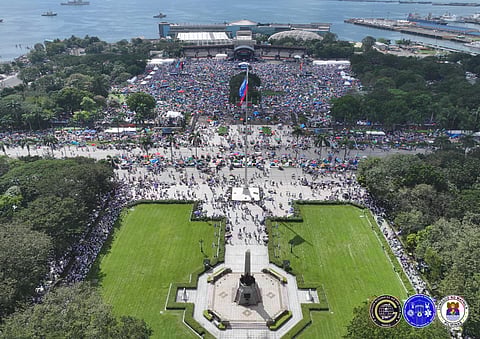 NCRPO chief shoos away own men in INC rally