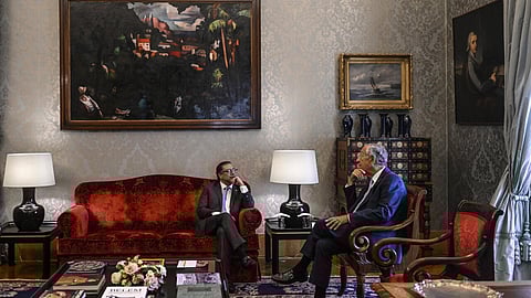 Colombia leader’s bank records reveal strip club visit