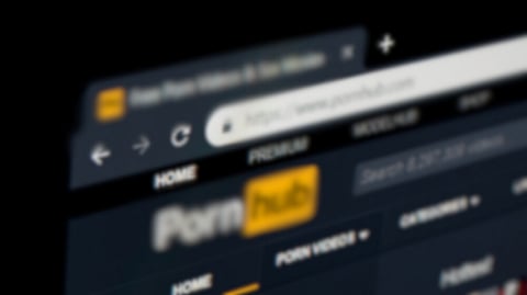 Norway launches ads on porn site warning about child sex