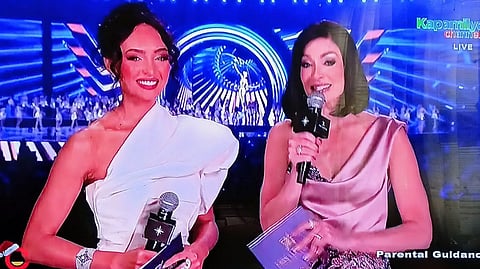 Former Miss Universe title holders R'Bonney Gabriel  and Dayanara Torres.