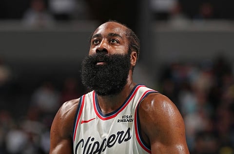 Harden fires record 55; Pistons stretch streak