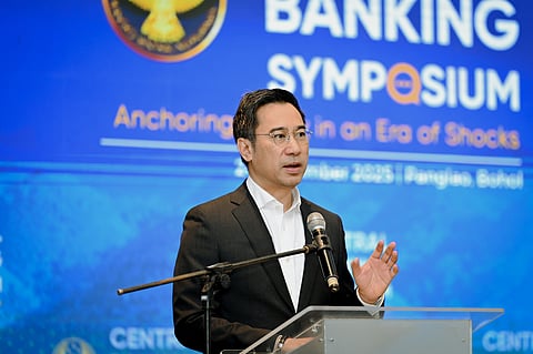 FORMER Bank of Thailand Governor Dr. Sethaput Suthiwartnarueput