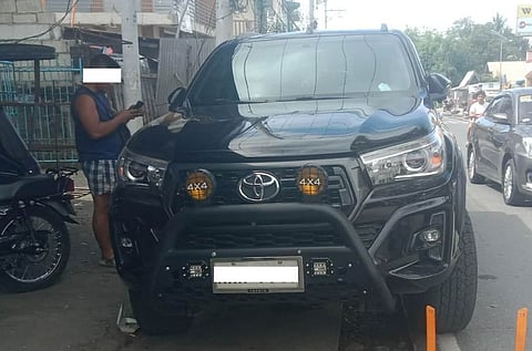 The Philippine National Police-Highway Patrol Group (PNP-HPG) has recovered a stolen Toyota Hilux pickup and arrested the suspected carnapper during a joint law-enforcement hot pursuit in the province of Nueva Ecija on November 29, 2025.