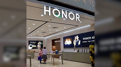 HONOR opens 9 more retail stores nationwide