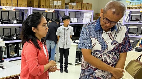 THE Department of Science and Technology-PCIEERD, in partnership with Bulacan State University, officially launched the Internet of Things Research and Innovation Laboratory for Smart Cities and the FUTURE-LAB Project in Malolos City, Bulacan.