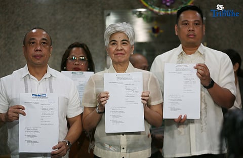 Former Liga ng mga Barangay–Manila president Dra. Leilani Marie H. Lacuna files criminal and administrative complaints before the Office of the Ombudsman on Tuesday, 2 December 2025, seeking preventive suspension of several city officials including Manila Mayor Francisco Domagoso and other newly elected Liga officers.