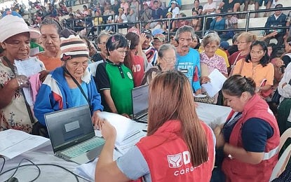 According to the Ulat ng Bayan Survey conducted by Pulse Asia Research Inc. from 27 to 30 September, 88 percent of Filipino adults support the DSWD’s Sustainable Livelihood Program (SLP) for persons with disabilities.