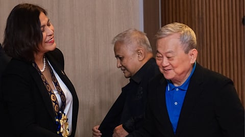 DAILY TRIBUNE executive director for Brand Communications Florian L. Mangcucang (left) shakes hands with Philippine-Chinese Charitable Association Inc. vice chairperson Manuel Co during the Chinese General Hospital and Medical Center renewal of a memorandum of agreement supporting members of the press on Tuesday. Now on its second year, the renewed partnership strengthens CGHMC’s commitment to providing medical support and compassionate care to media professionals.