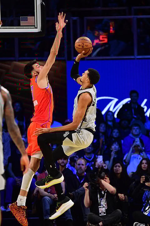 VICTOR Wembanyama displays his dominance to lift the San Antonio Spurs to a 111-109 win over the Oklahoma City Thunder in the semifinals of the NBA Cup on Sunday (Manila time).