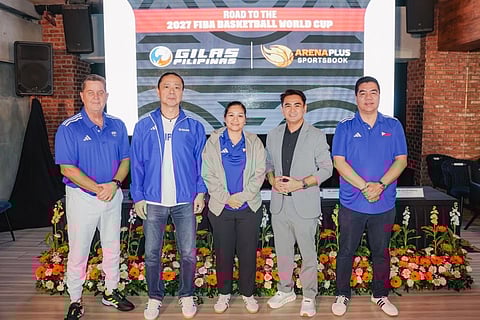 ARENAPLUS executive Rafael Jasper Vicencio (second from right) joins SBP executive director Erika Dy (third from right), SBP program director Alfrancis Chua (second from left), Gilas Pilipinas head coach Tim Cone (left) and PBA commissioner Willie Marcial in boosting the national team program as it tries to qualify in the FIBA Basketball World Cup in Qatar in 2027.