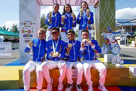 FILIPINO triathletes Kira Ellis, Kim Mangrobang, Raven Alcoseba, Aki Lorbes, Matthew Hermosa and Fer Casares celebrate after scooping three gold medals in the women’s relay, men’s relay and mixed relay events of the 33rd Southeast Asian Games.   
 
