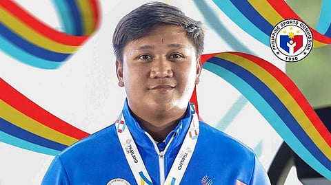 Pinoy gunner displays honesty, sportsmanship