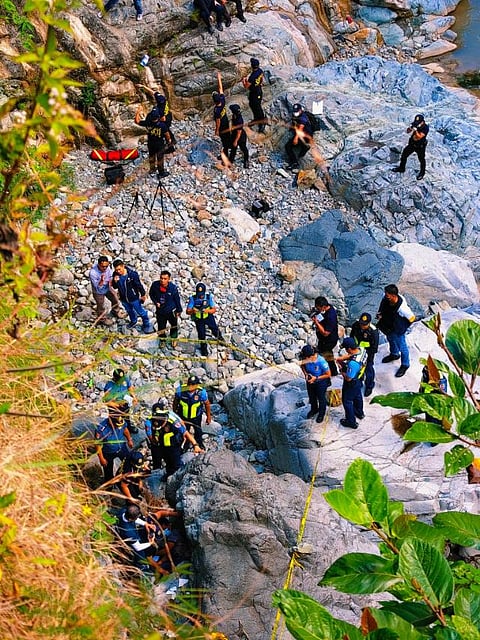 NAKATUON ang PNP sa pagsusuri sa mga detalya ng mga pangyayari bago ang pagkamatay ni Catalina Cabral.