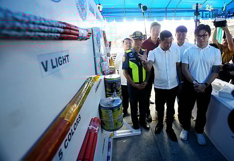(December 22 2025) Acting PNP Chief PLt. Gen. Jose Melencio Nartatez Jr. with Bulacan Governor Daniel R. Fernando show the legal kinds of firecrackers during the ocular join inspection at fireworks shops at Bocaue, Bulacan a fireworks capital of the Philippines on Monday, December 22, 2025. Photo/Analy Labor