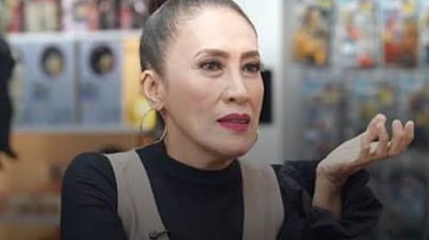 The Closure of all closures - Ai Ai Delas Alas