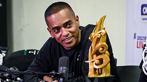 CHRISTMAS comes early for Topex Robinson after leading La Salle to the UAAP Season 88 men’s basketball title recently.